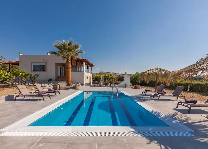 Villa Chrysalida, Unspeakble Views And Privacy!